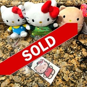 Hello Kitty 8" Plush Set